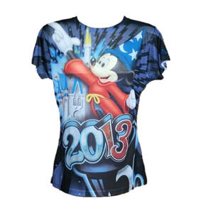 RARE! 2013 Disney World T shirt​